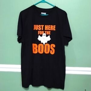 NWOT Halloween tshirt